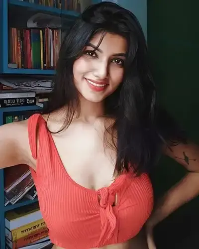 Escort Karaikudi